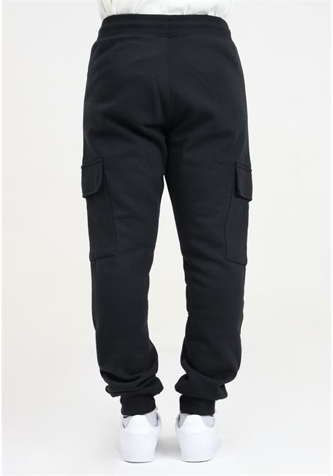 Pantalone sportivo Trefoil Essentials Cargo nero da uomo ADIDAS ORIGINALS | IP2755.